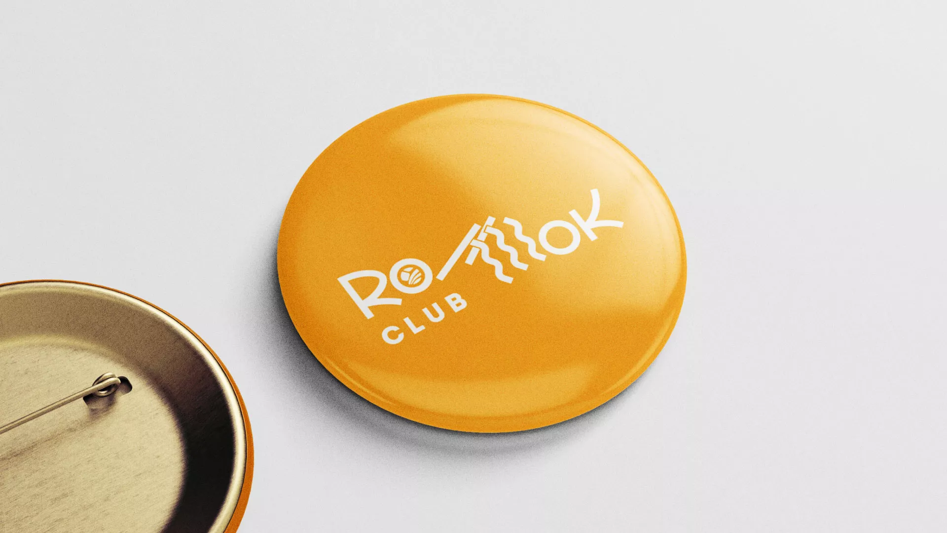 Создание логотипа суши-бара «Roll Wok Club» в Семилуках
